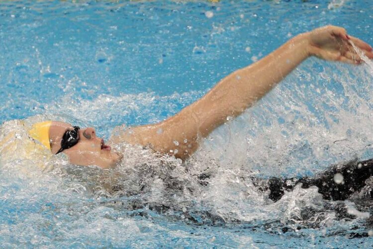 belinda hocking feet 3