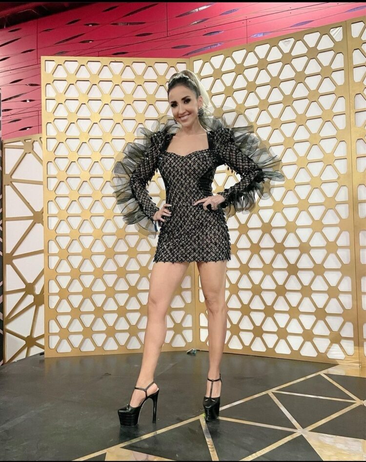 belinda urias feet 4