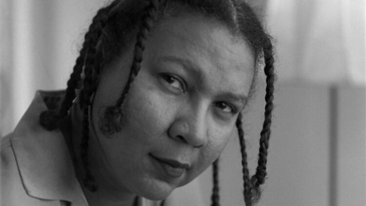 bell hooks feet 5