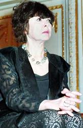 bella akhmadulina feet 5