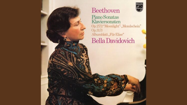 bella davidovich feet 6