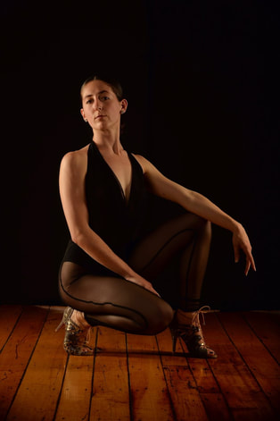 bella howarth feet 6