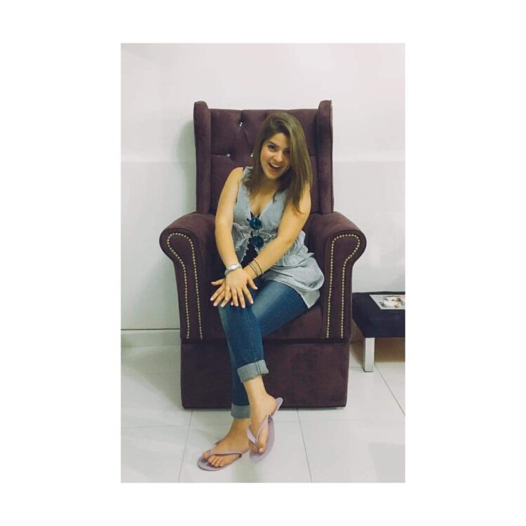 bella martinez feet 1