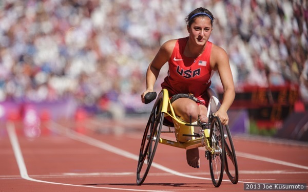 bella mcfadden feet 5