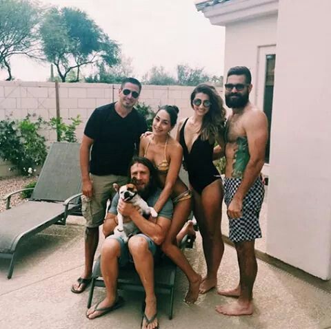 bella roberts feet 5