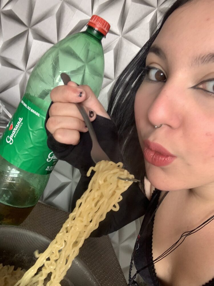 belle belinha feet 4