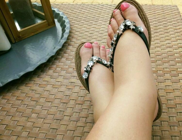belle perez feet 6