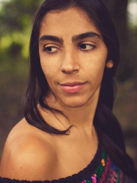 benedita zerbini case feet 6