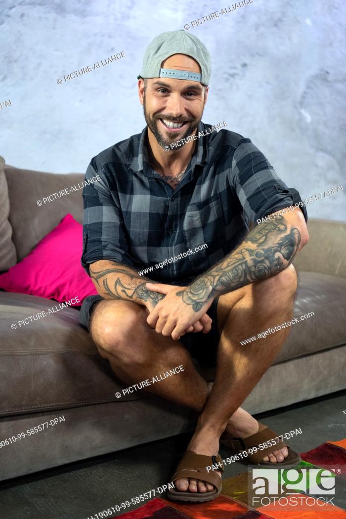 benjamin jaworskyj feet 1