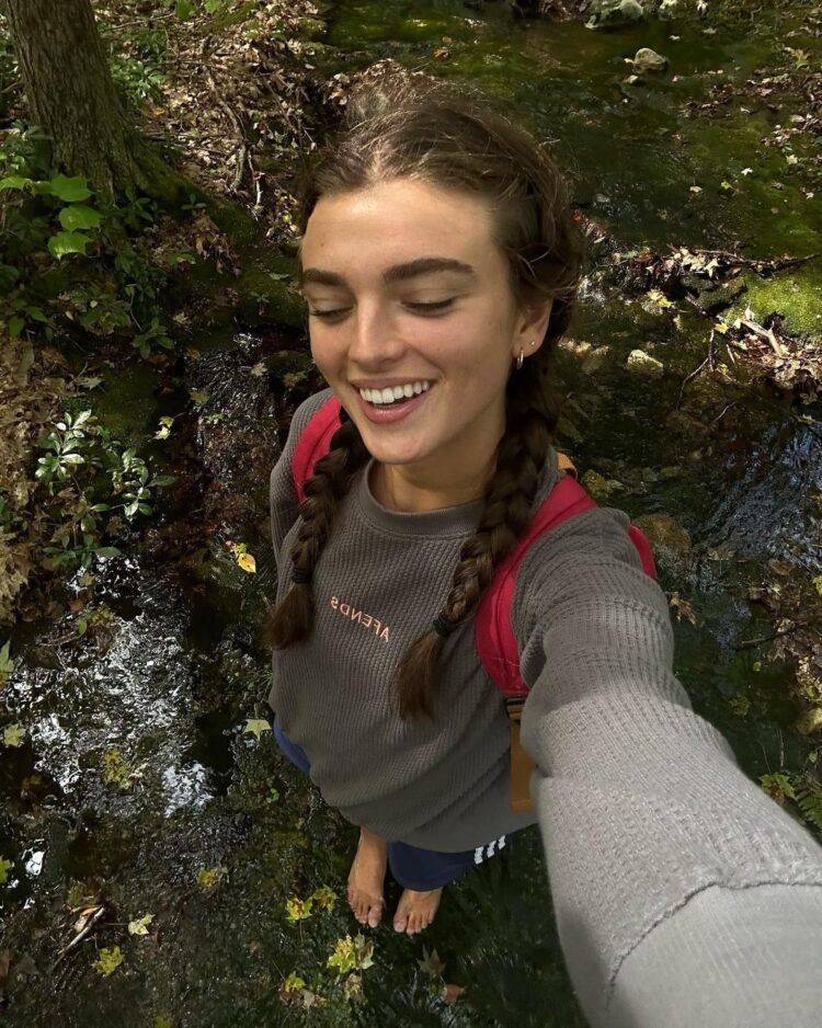 bentley mescall feet 4