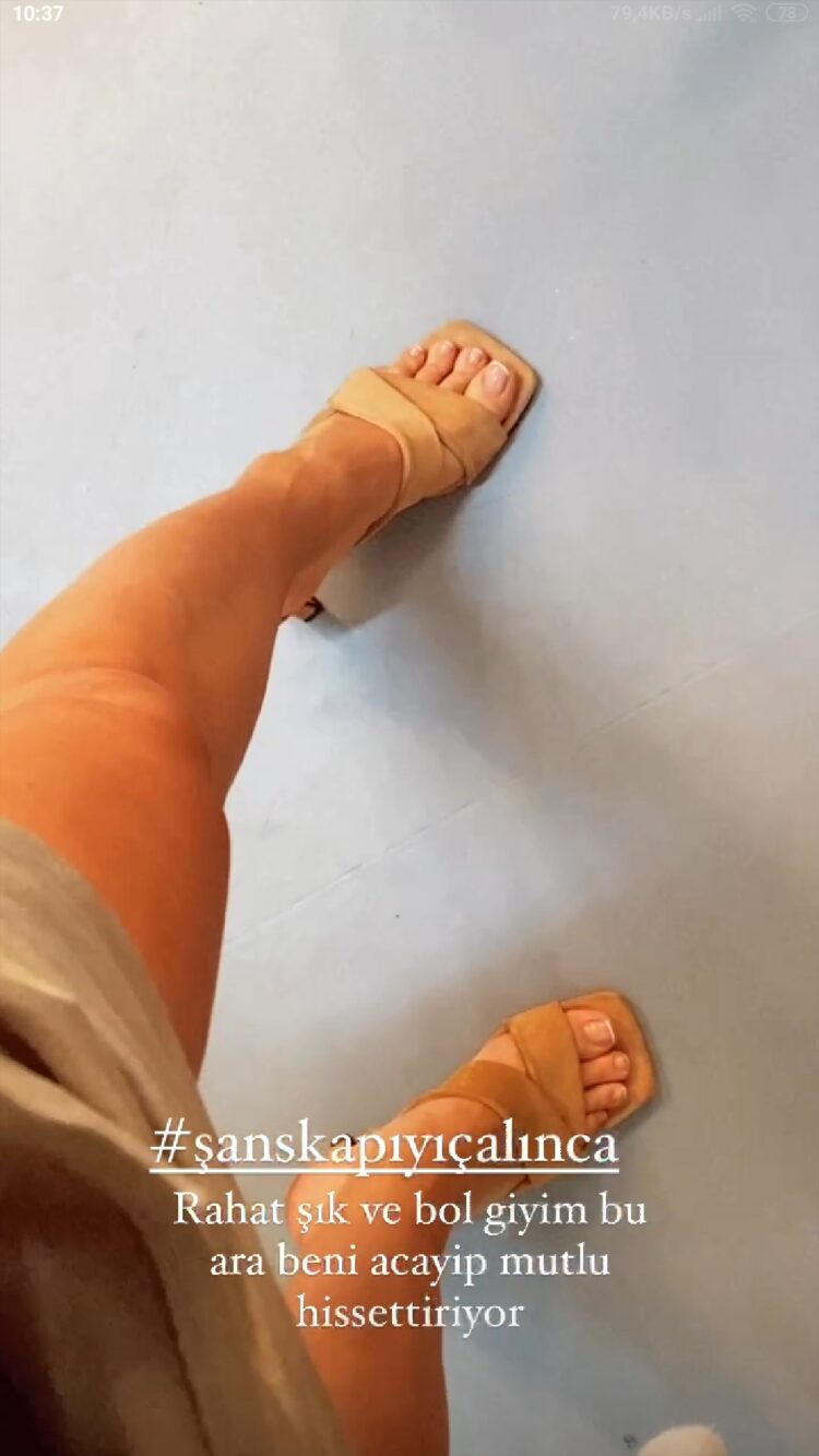 berna keklikler feet 2