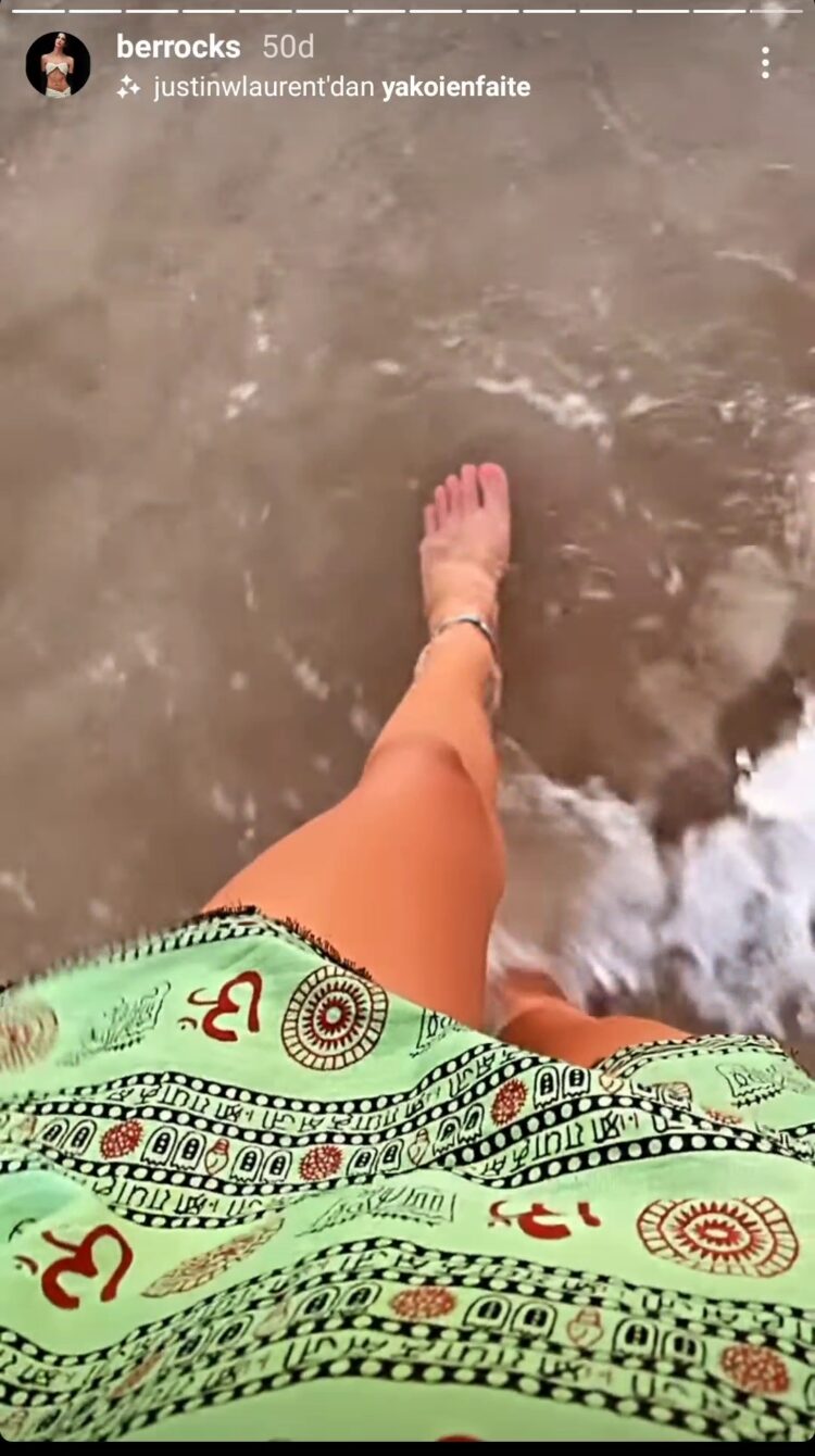 berrak tuzunatac feet