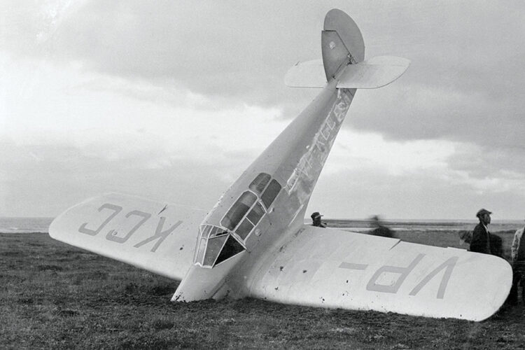 beryl markham feet 6