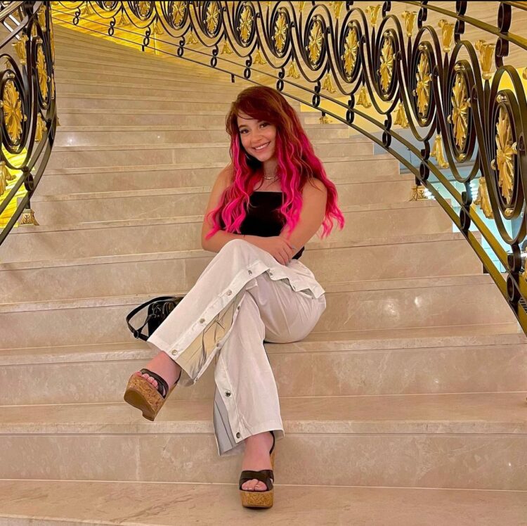 bessan ismail feet 3