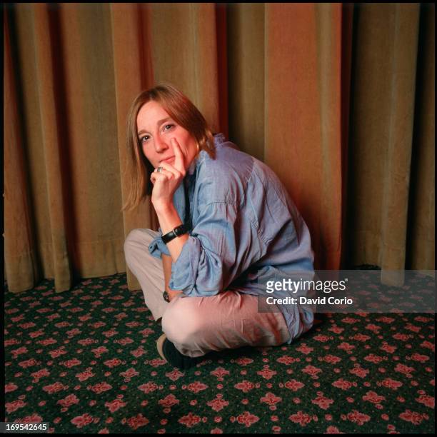 beth gibbons feet 4