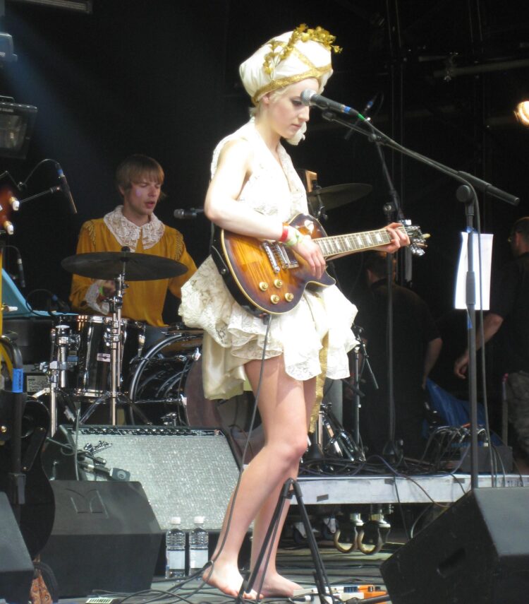 beth jeans houghton feet 6