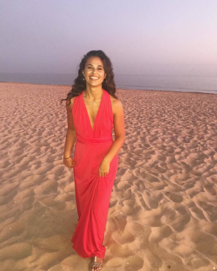 bethannie hare feet 2