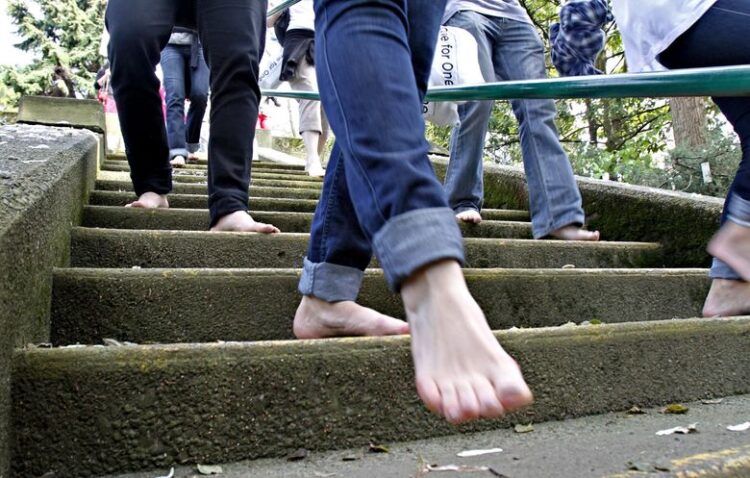 bethany shotton feet 5