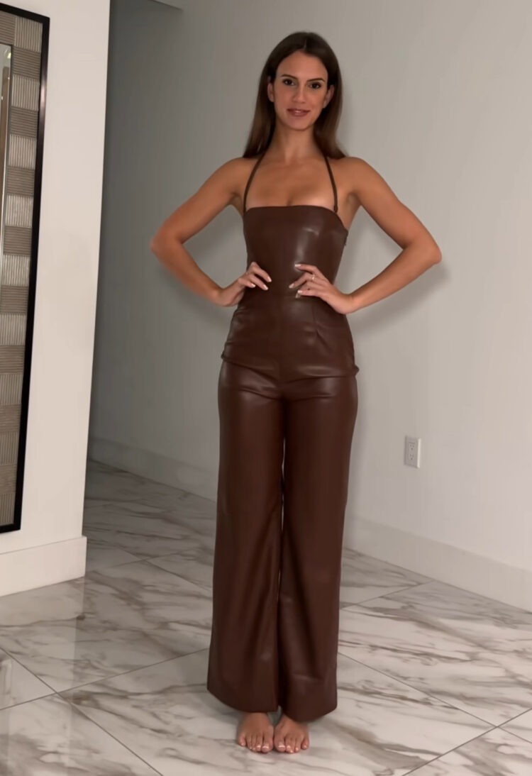 betsy alvarez feet 2