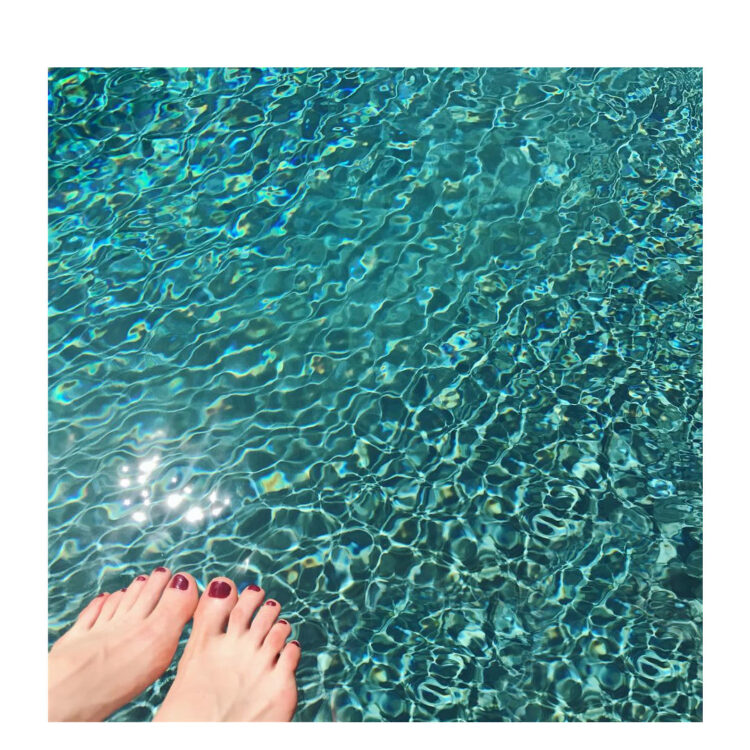 betsy wolfe feet 4