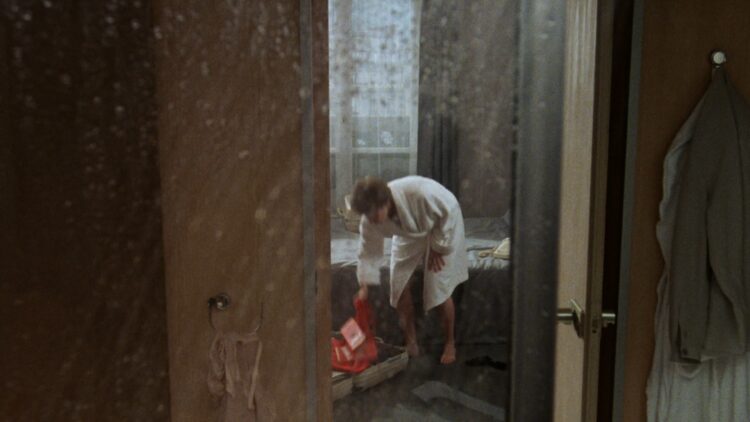 betty buckley feet 3