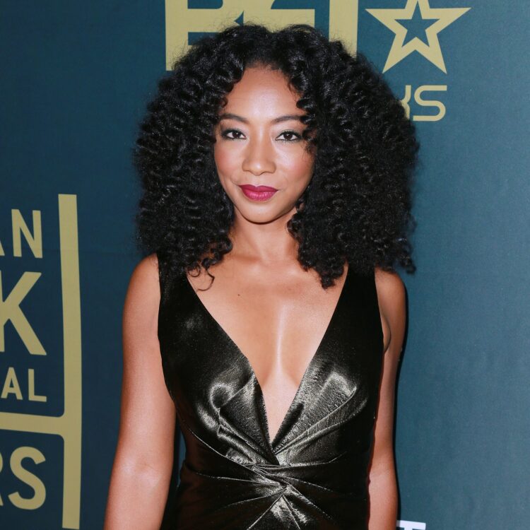 betty gabriel feet 5