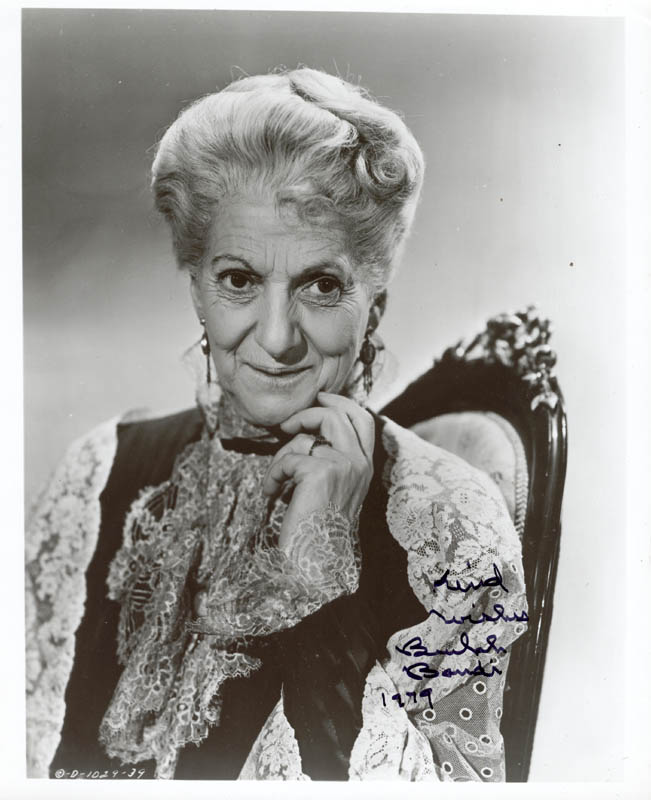 beulah bondi feet 4