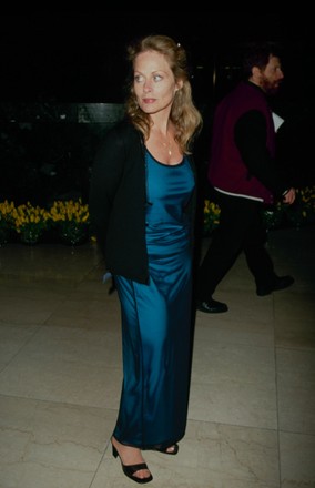 beverly dangelo feet 6