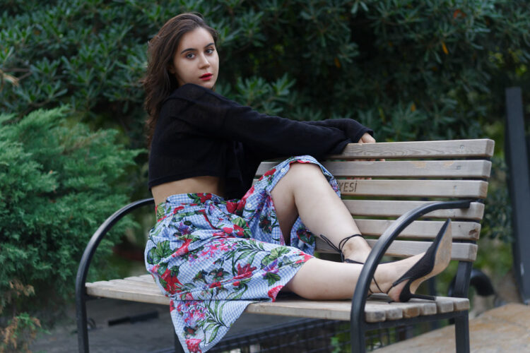 beyza ozbagis feet 1