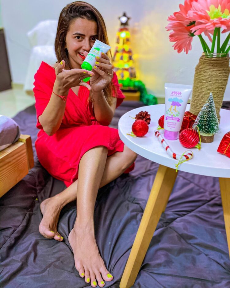 bhavini purohit feet