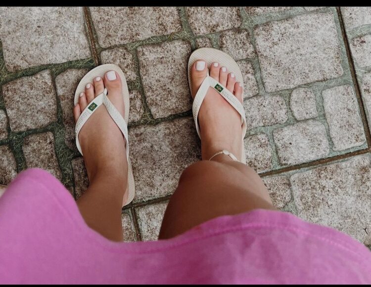 bia jordao feet