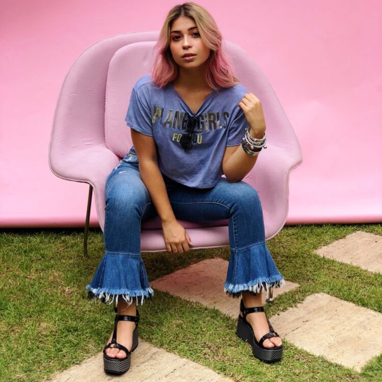 bianca alencar feet 4