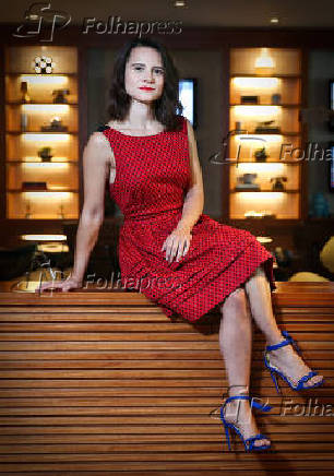 bianca comparato feet 5