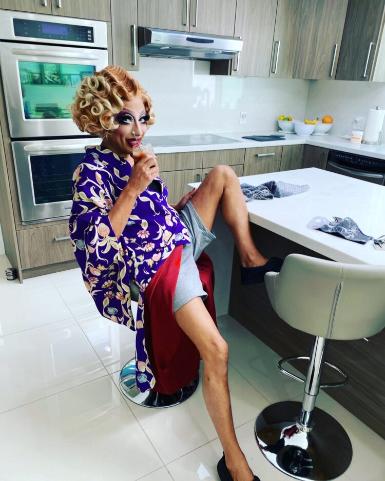 bianca del rio feet 4