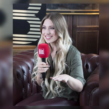 bianca heinicke feet 4