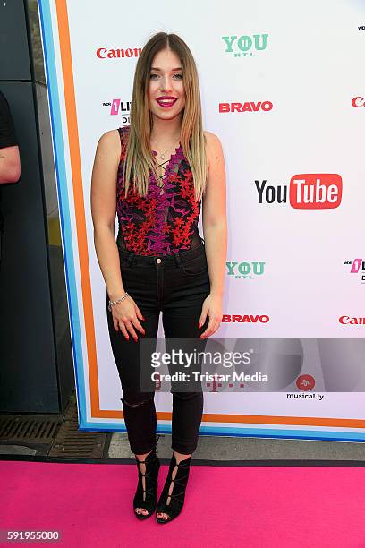 bianca heinicke feet 6