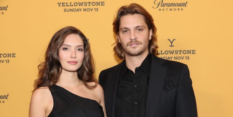 bianca rodrigues feet 4