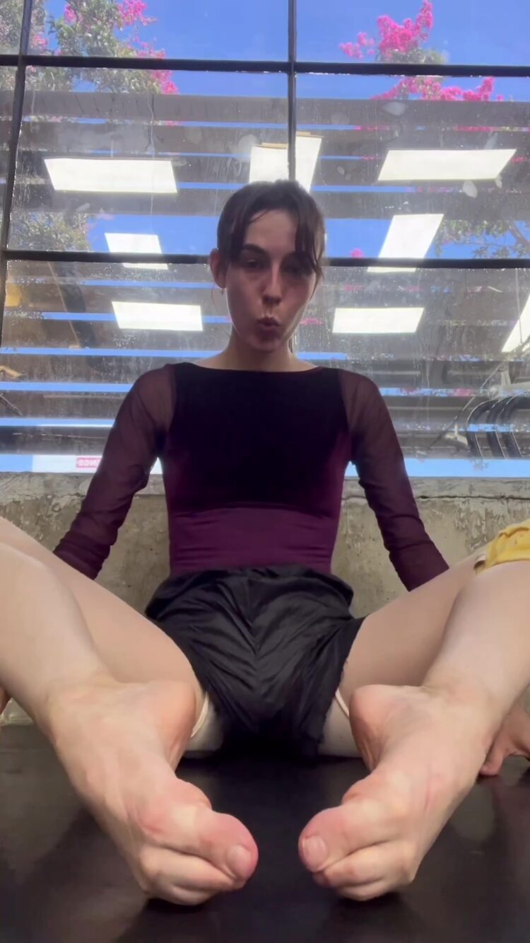 bianca scaglione feet 5