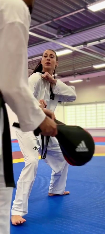 bianca walkden feet 4