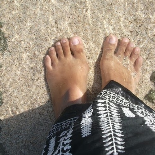bibi zhou feet 4