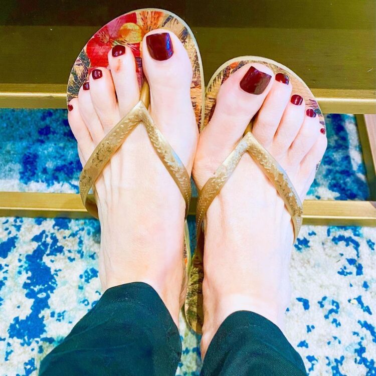bif naked feet