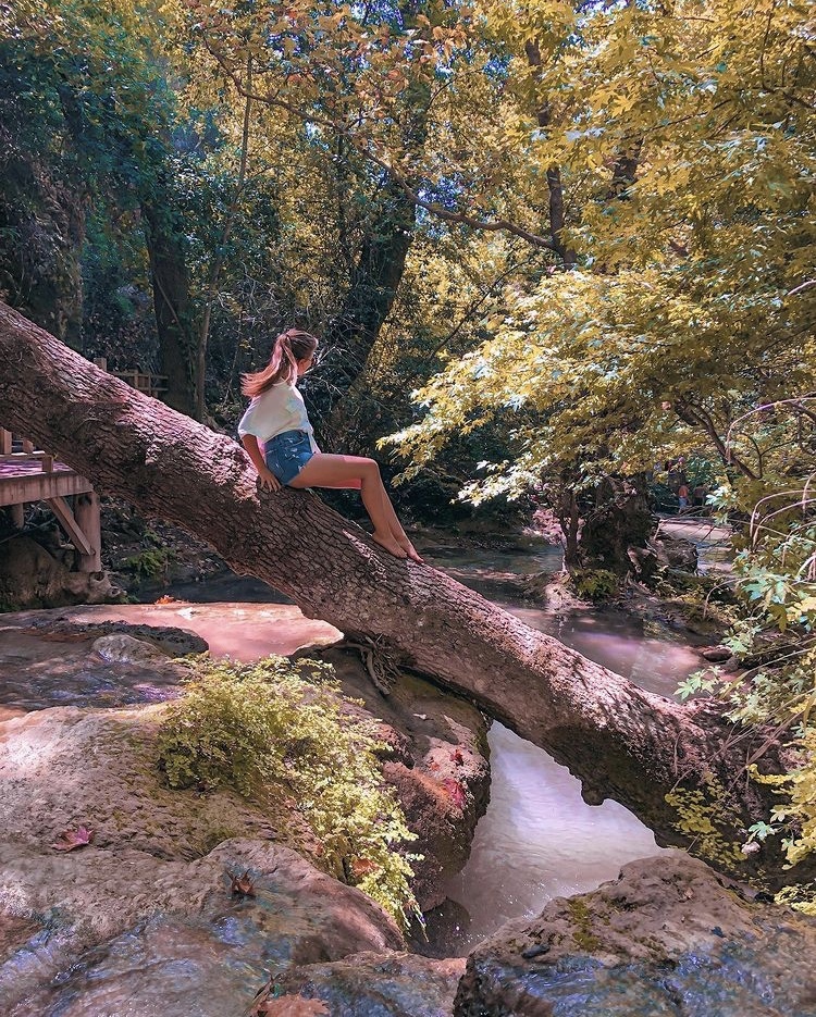 bilge su isik feet 5