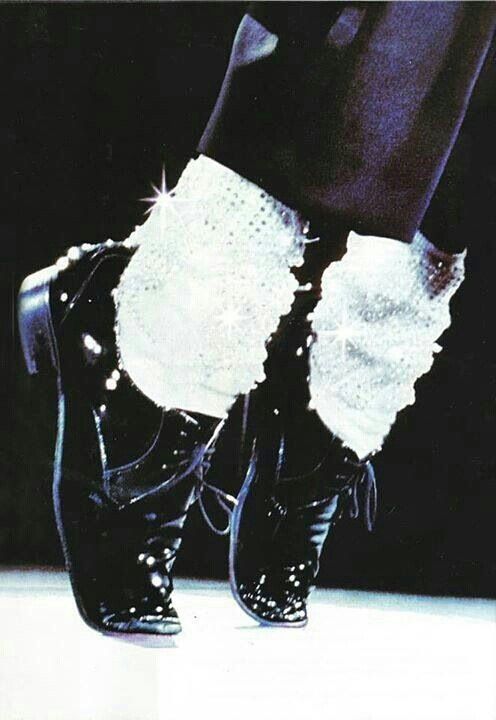 billie jean feet 4