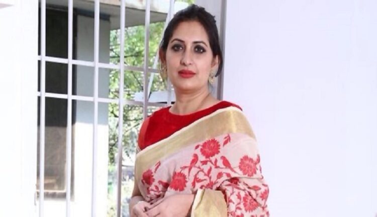 bipasha hayat feet 5