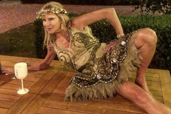 blanche dalpuget feet 3