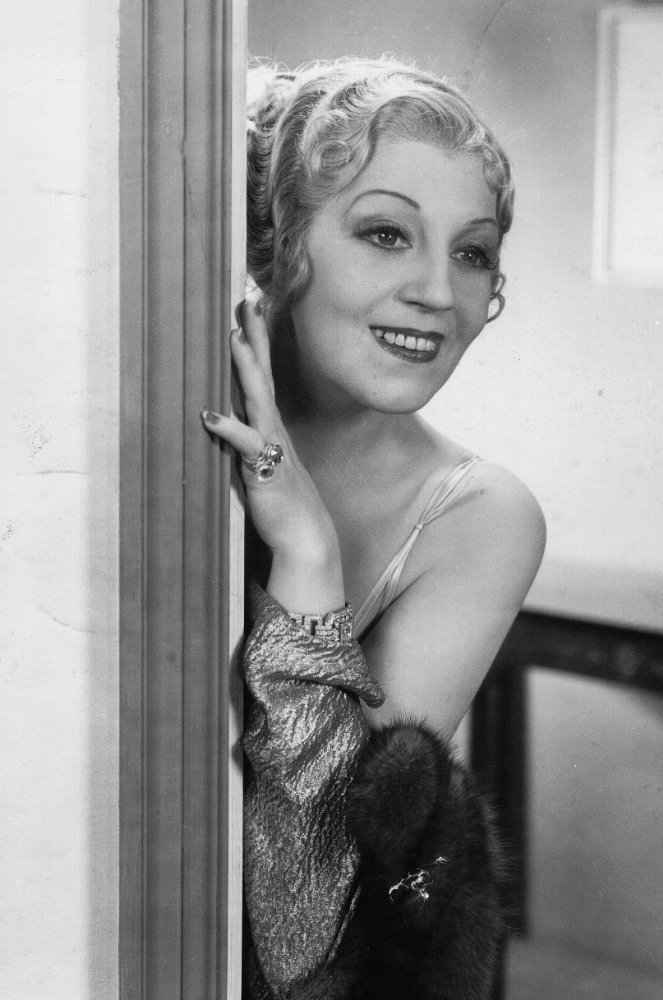 blossom seeley feet 5