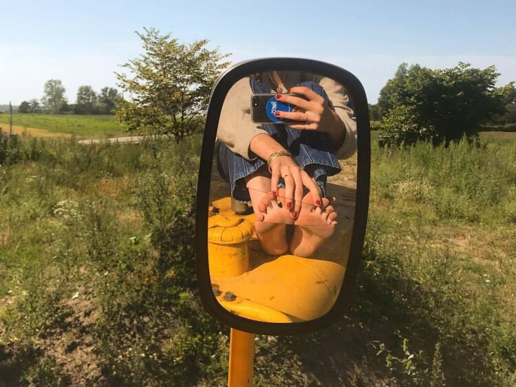 blue lindeberg feet 2