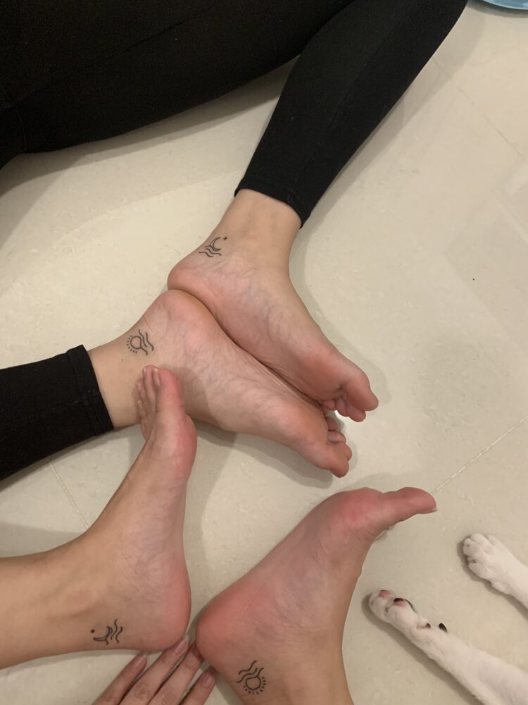 blxcknicotine feet 1