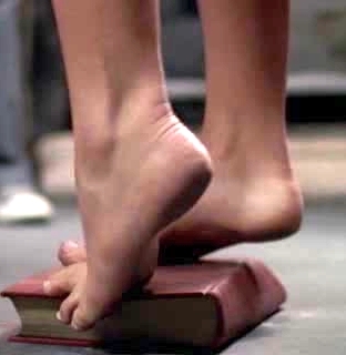 blythe auffarth feet