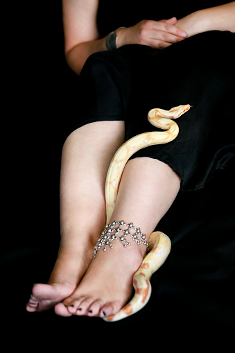 boa feet 4